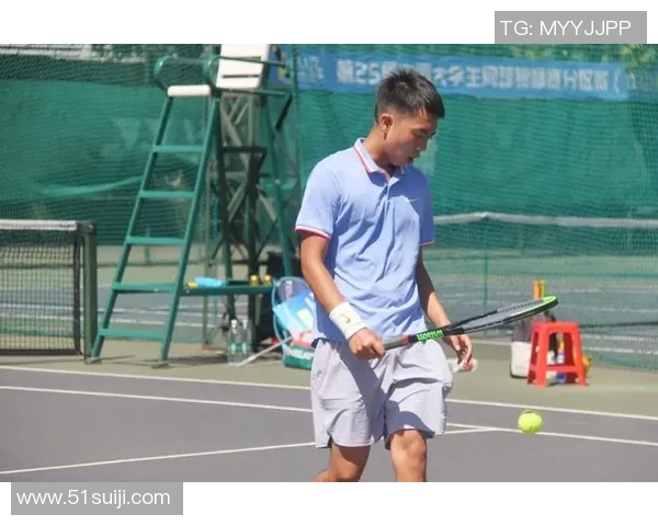 以网球为纽带探索竞技精神与青春奋斗的激情故事