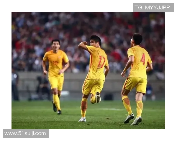 篮球巨星征战赛场背后的奋斗历程与荣耀时刻解析 篮球巨星征战赛场背后的奋斗历程与荣耀时刻解析