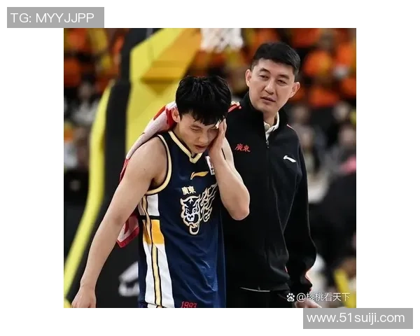南京同曦迎战广东宏远期待精彩对决两队争夺季后赛名额的关键战役 南京同曦迎战广东宏远期待精彩对决两队争夺季后赛名额的关键战役